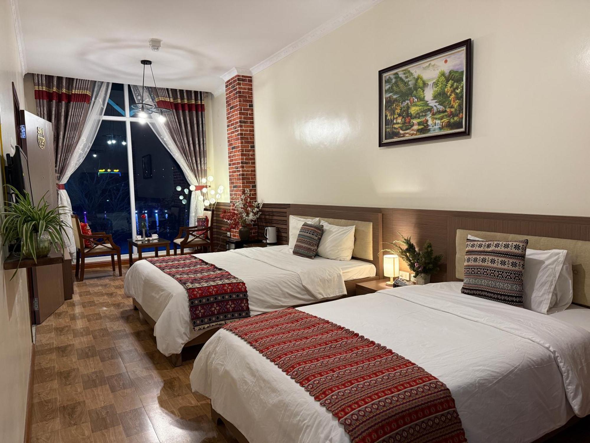 Anh Hong Hotel Ta Lan Than Extérieur photo